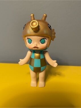 Pop Mart Ocean Molly Seahorse